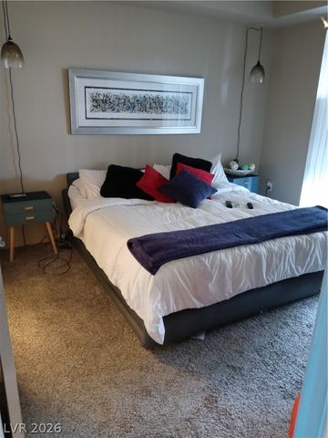 31 East Agate Avenue 404, Las Vegas, NV 89123