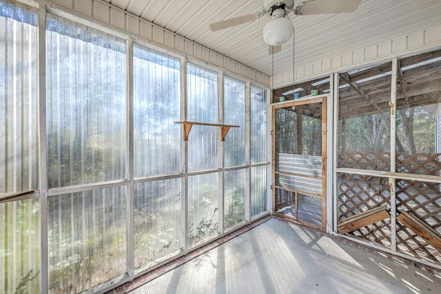 131 S Cove Drive, West Columbia, SC 29170