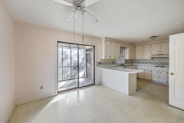 131 S Cove Drive, West Columbia, SC 29170