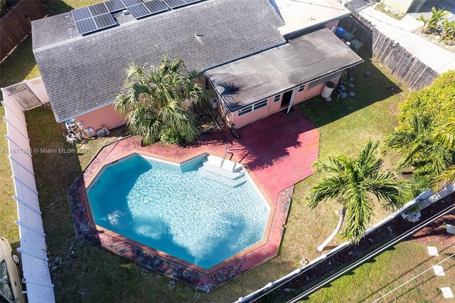 1412 NW 63rd Ave, Margate, FL 33063