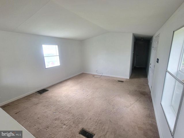 42 VIRGINIA AVE, Birdsboro, PA 19508