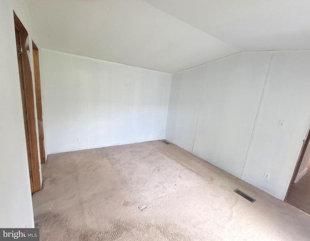42 VIRGINIA AVE, Birdsboro, PA 19508