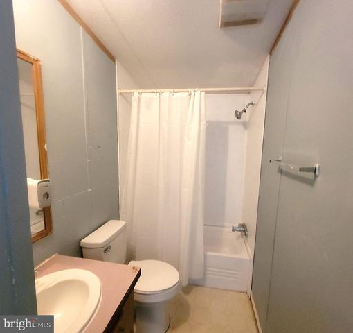 42 VIRGINIA AVE, Birdsboro, PA 19508