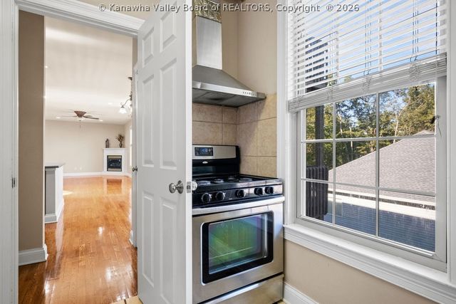 109 Yorktowne Place, Charleston, WV 25309