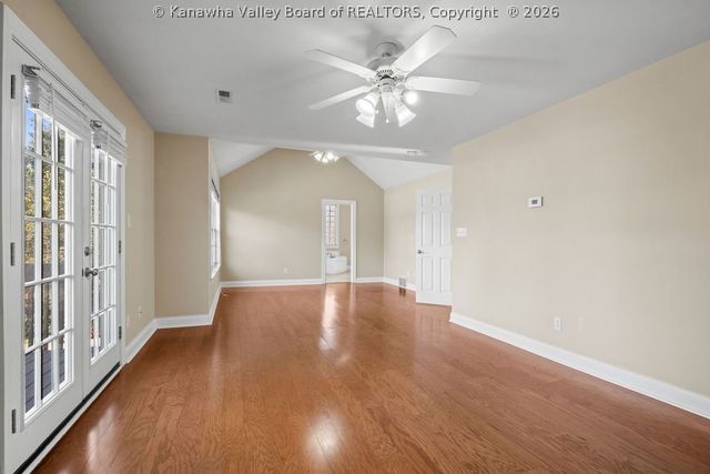109 Yorktowne Place, Charleston, WV 25309