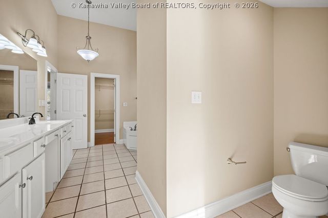 109 Yorktowne Place, Charleston, WV 25309