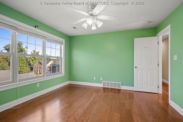 109 Yorktowne Place, Charleston, WV 25309