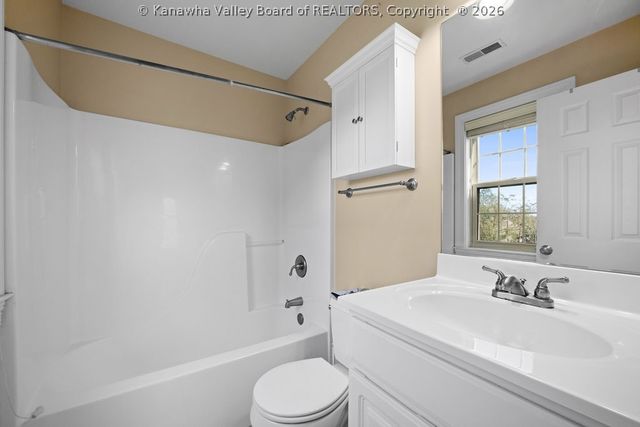 109 Yorktowne Place, Charleston, WV 25309