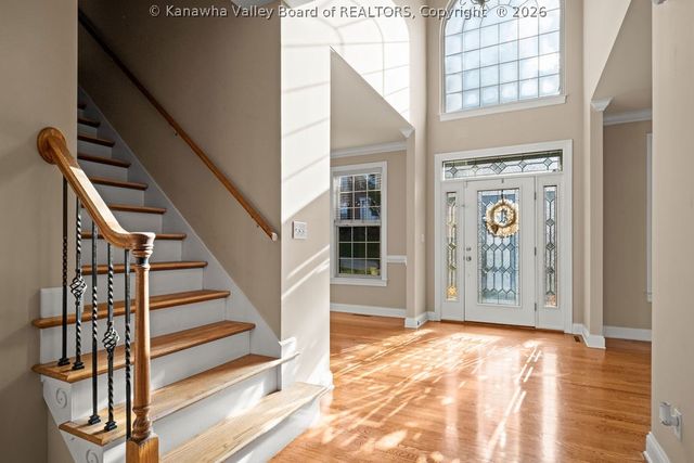 109 Yorktowne Place, Charleston, WV 25309