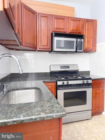 338 SNYDER AVE, Philadelphia, PA 19148