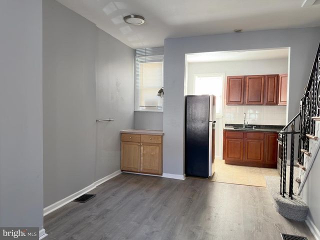 338 SNYDER AVE, Philadelphia, PA 19148