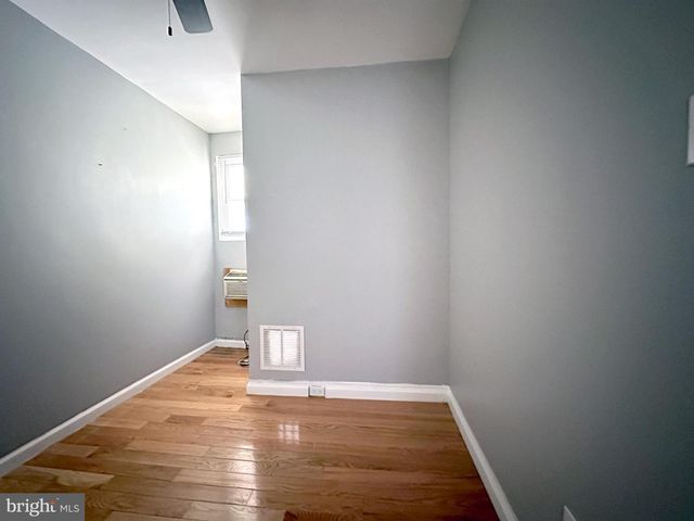 338 SNYDER AVE, Philadelphia, PA 19148