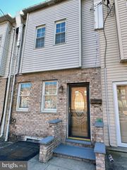338 SNYDER AVE, Philadelphia, PA 19148