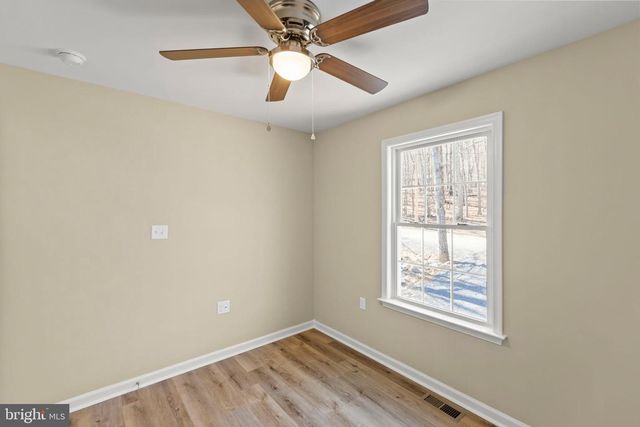 231 WINCHESTER DR, Winchester, VA 22602