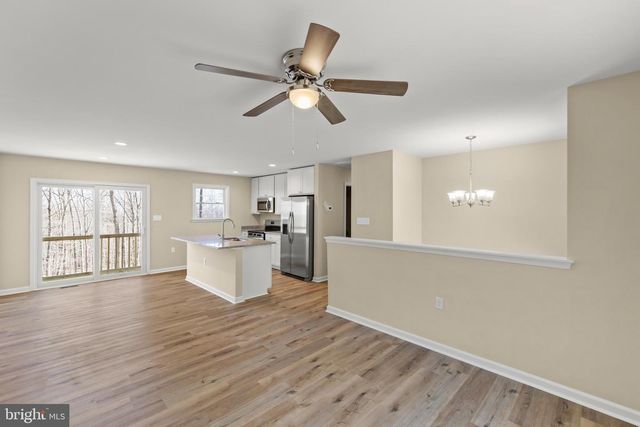 231 WINCHESTER DR, Winchester, VA 22602