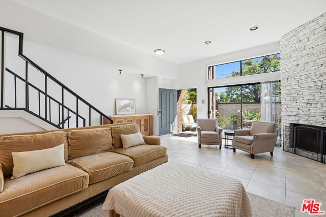 4631 Alla Road 4, Marina Del Rey, CA 90292