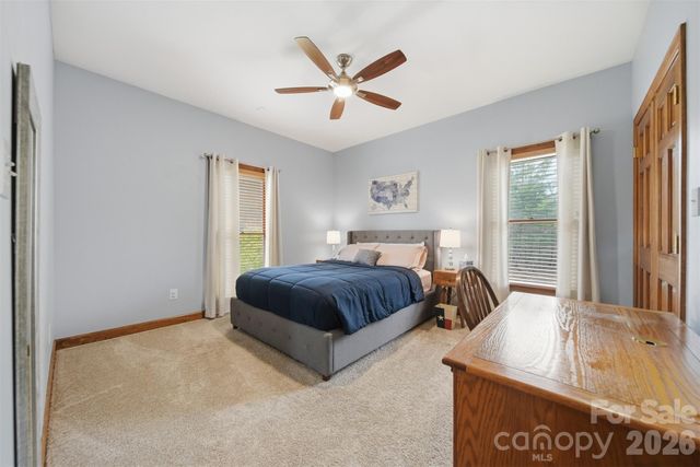 3330 Shamrock Heights, Hudson, NC 28638
