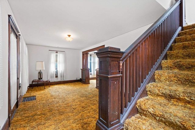 215 N STATE STREET, Appleton, WI 54911