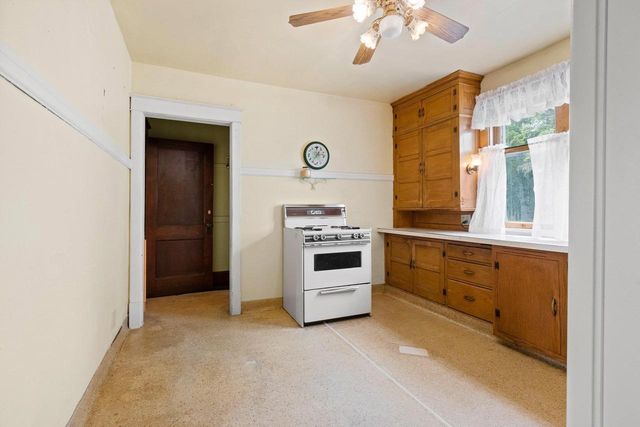 215 N STATE STREET, Appleton, WI 54911