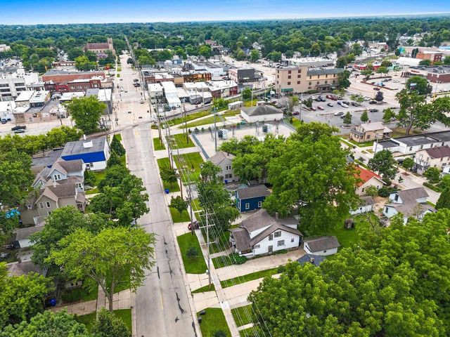 215 N STATE STREET, Appleton, WI 54911