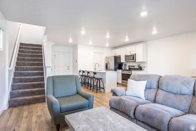 1401 S HARVEST DR, Santaquin, UT 84655