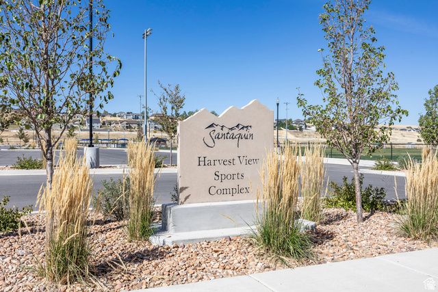 1401 S HARVEST DR, Santaquin, UT 84655
