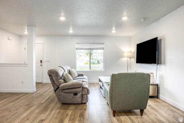 1401 S HARVEST DR, Santaquin, UT 84655