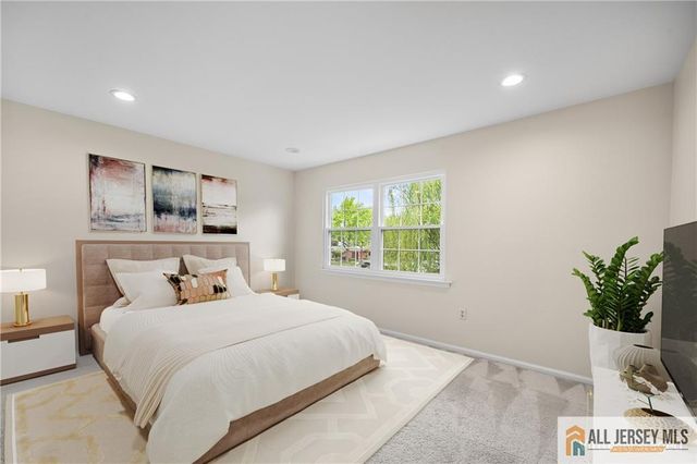 4 Hopkinson Court, East Brunswick, NJ 08816