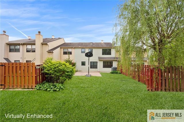 4 Hopkinson Court, East Brunswick, NJ 08816