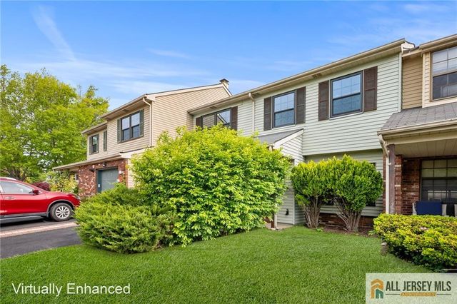 4 Hopkinson Court, East Brunswick, NJ 08816
