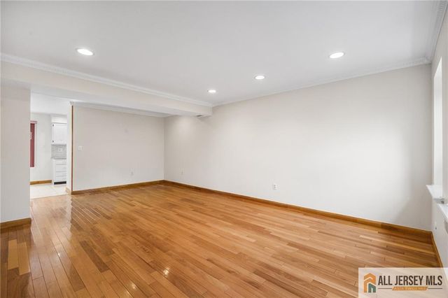 4 Hopkinson Court, East Brunswick, NJ 08816