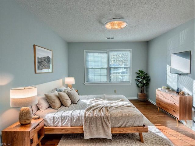 309 Wimbledon CHSE, Chesapeake, VA 23320