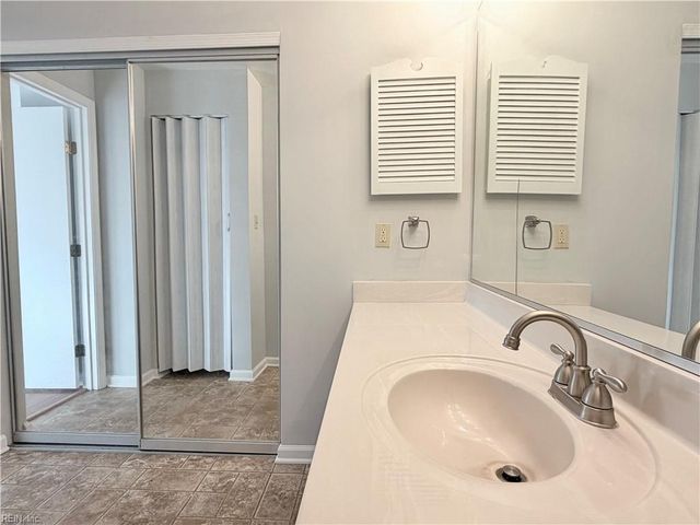 309 Wimbledon CHSE, Chesapeake, VA 23320