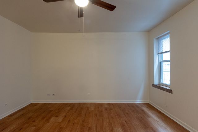 4241 N KENMORE Avenue 105, Chicago, IL 60613