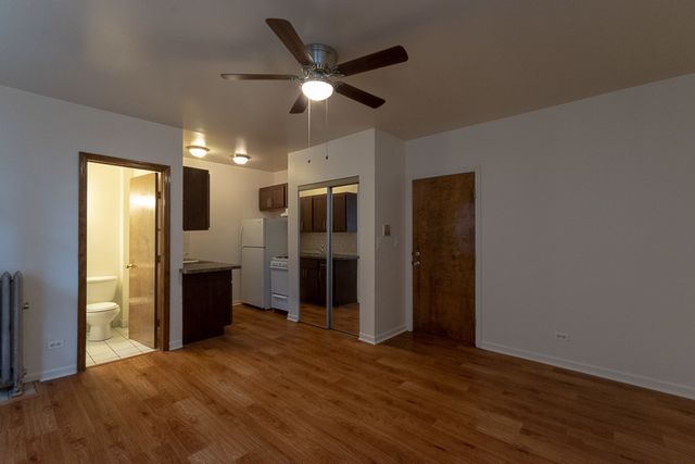 4241 N KENMORE Avenue 105, Chicago, IL 60613