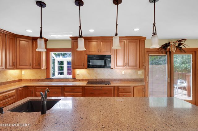 718 Auth Avenue, Oakhurst, NJ 07755