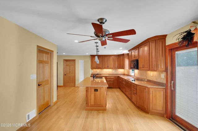 718 Auth Avenue, Oakhurst, NJ 07755