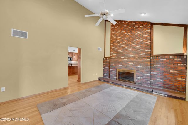 718 Auth Avenue, Oakhurst, NJ 07755