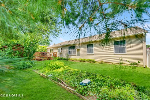718 Auth Avenue, Oakhurst, NJ 07755