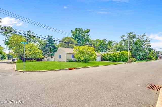 718 Auth Avenue, Oakhurst, NJ 07755