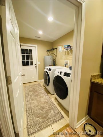 3503 Speith Road, Henryville, IN 47126