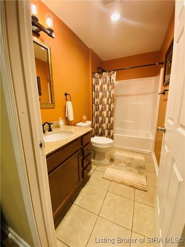 3503 Speith Road, Henryville, IN 47126