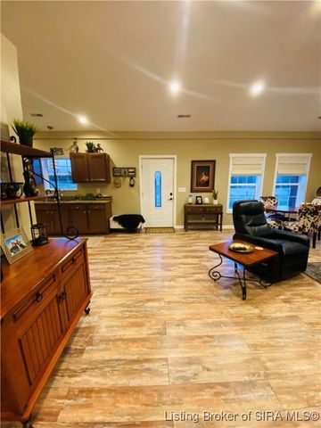 3503 Speith Road, Henryville, IN 47126