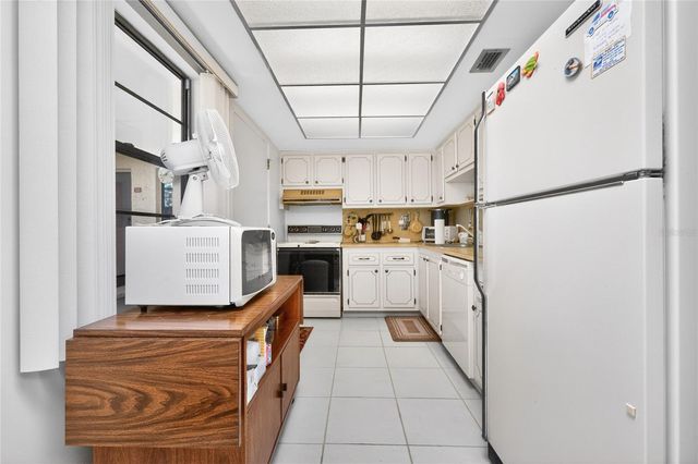 96 BOUNDARY BOULEVARD 132, Rotonda West, FL 33947