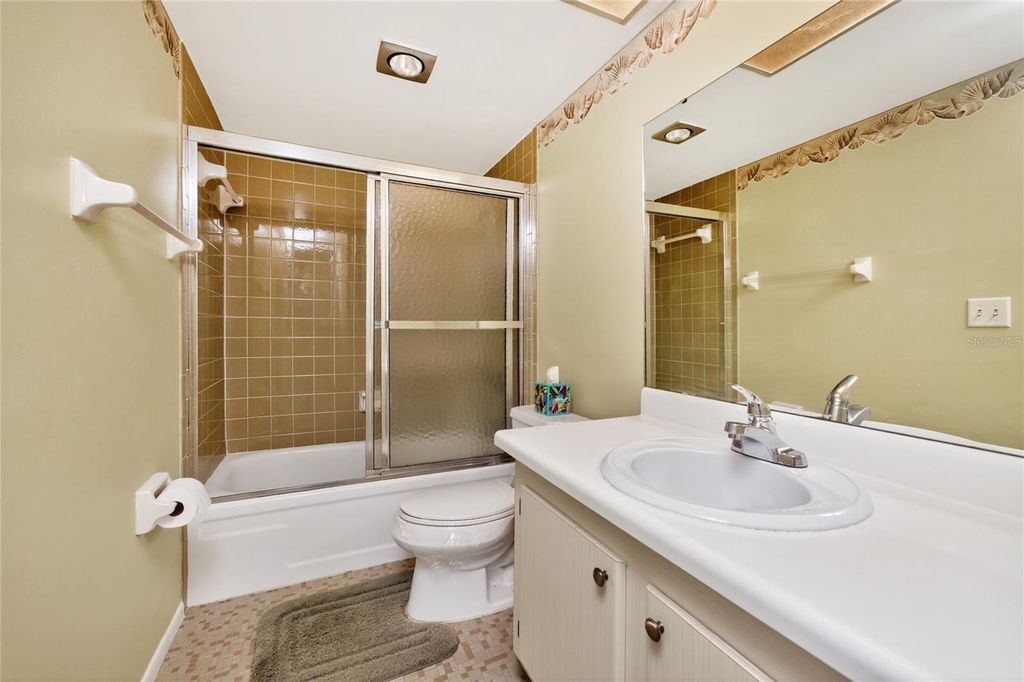 Image 23 of property listing at 96 BOUNDARY BOULEVARD 132, Rotonda West, FL 33947