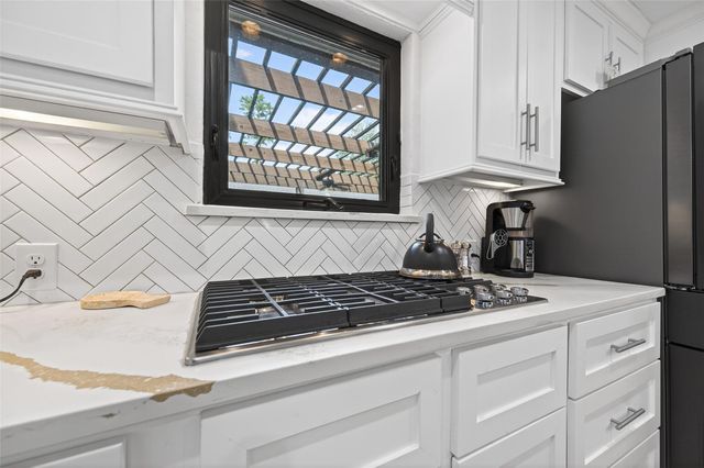 6226 Pebble Beach Drive, Houston, TX 77069