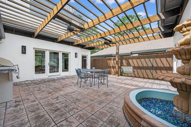 6226 Pebble Beach Drive, Houston, TX 77069