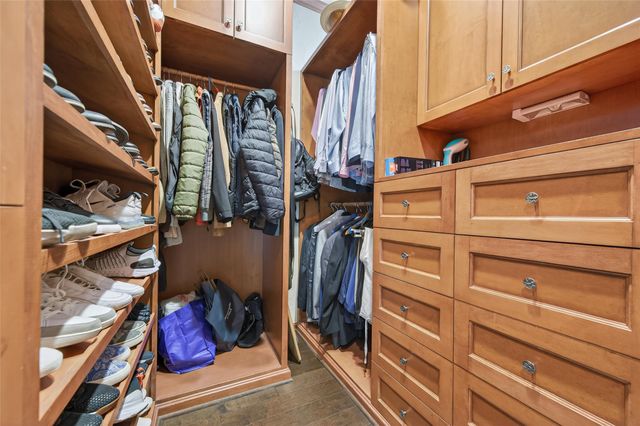 6226 Pebble Beach Drive, Houston, TX 77069