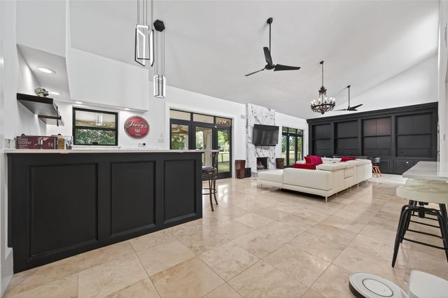 6226 Pebble Beach Drive, Houston, TX 77069