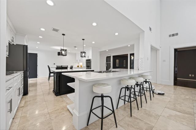 6226 Pebble Beach Drive, Houston, TX 77069